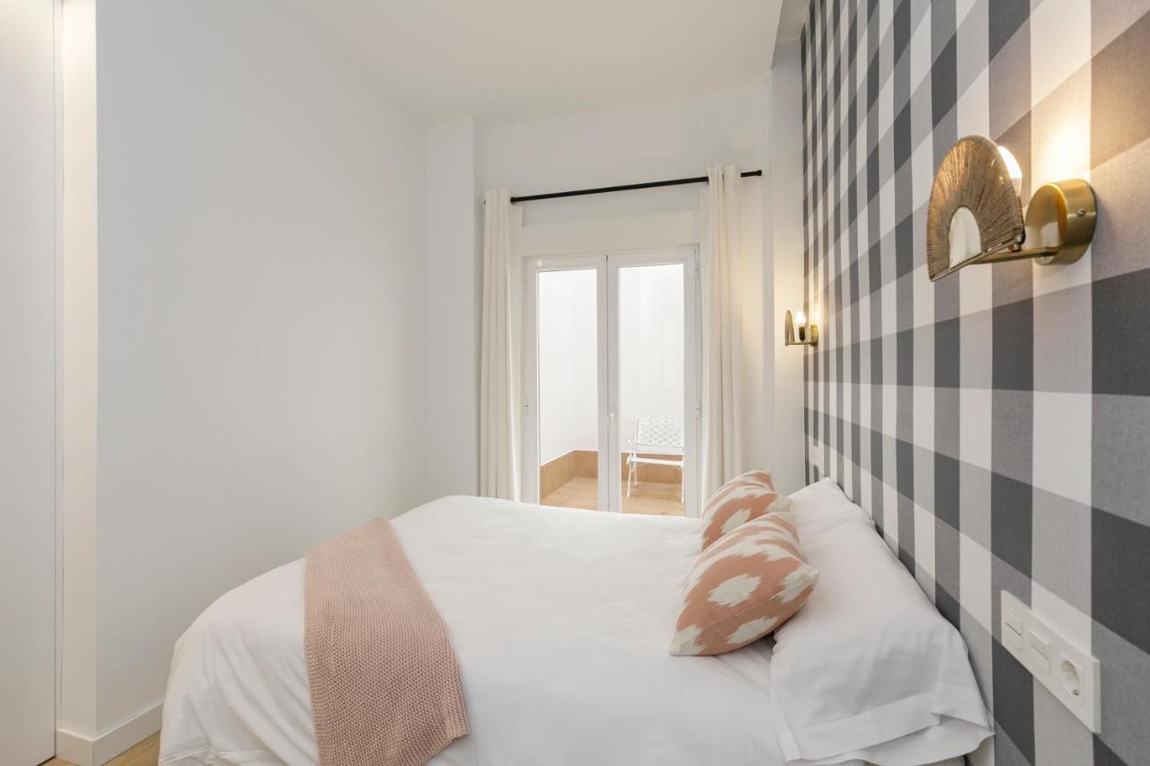 Hi Room - Smart Apartments - He 0 Granada Exterior foto